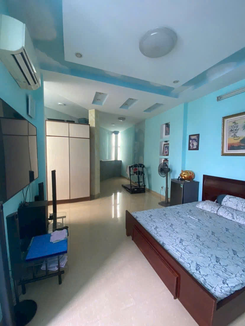  HÀNG HIẾM LỚN NGANG 6M , MT LÊ TRONG TẤN , TÂN KỲ TÂN QUÝ Q. TÂN PHÚ .CHỈ 13,5 tỷ TL