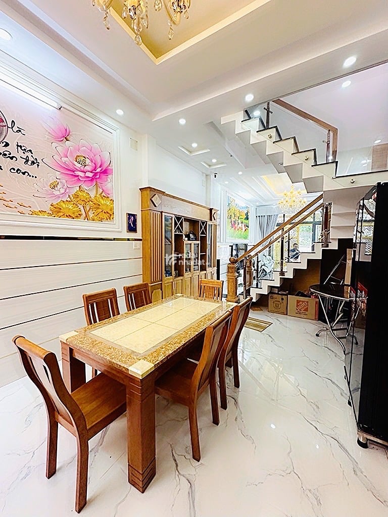 bán nhà gần tân kỳ tân quý quốc lộ 1 a bình hưng hoà B