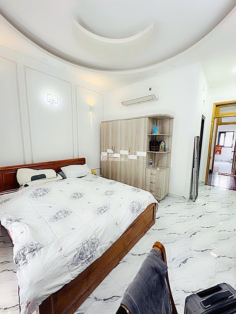 bán nhà gần tân kỳ tân quý quốc lộ 1 a bình hưng hoà B