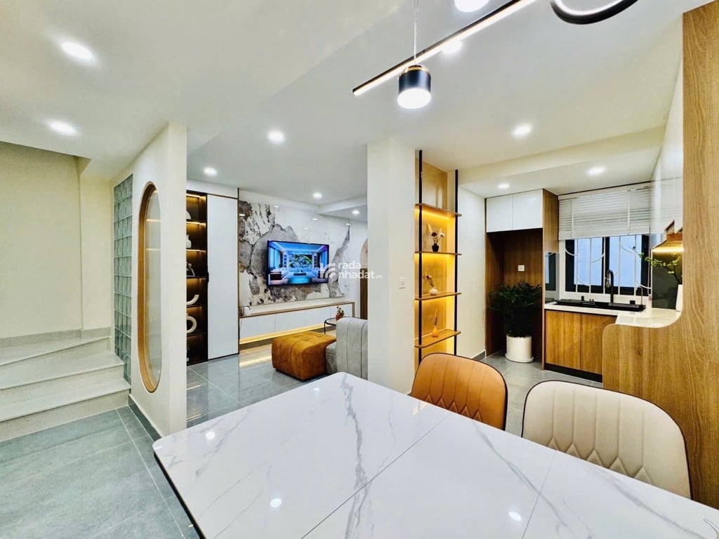 SÁT MT QUỐC LỘ 13, BÌNH THẠNH, 41M2 Ở NGAY. GIẢM 350TR CHỈ CÒN 6.6T TL