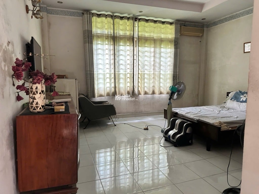 Bán gấp 3 tầng, 70m2, Nguyễn Văn Lượng, P16, Gò Vấp, giá 5.5 tỷ