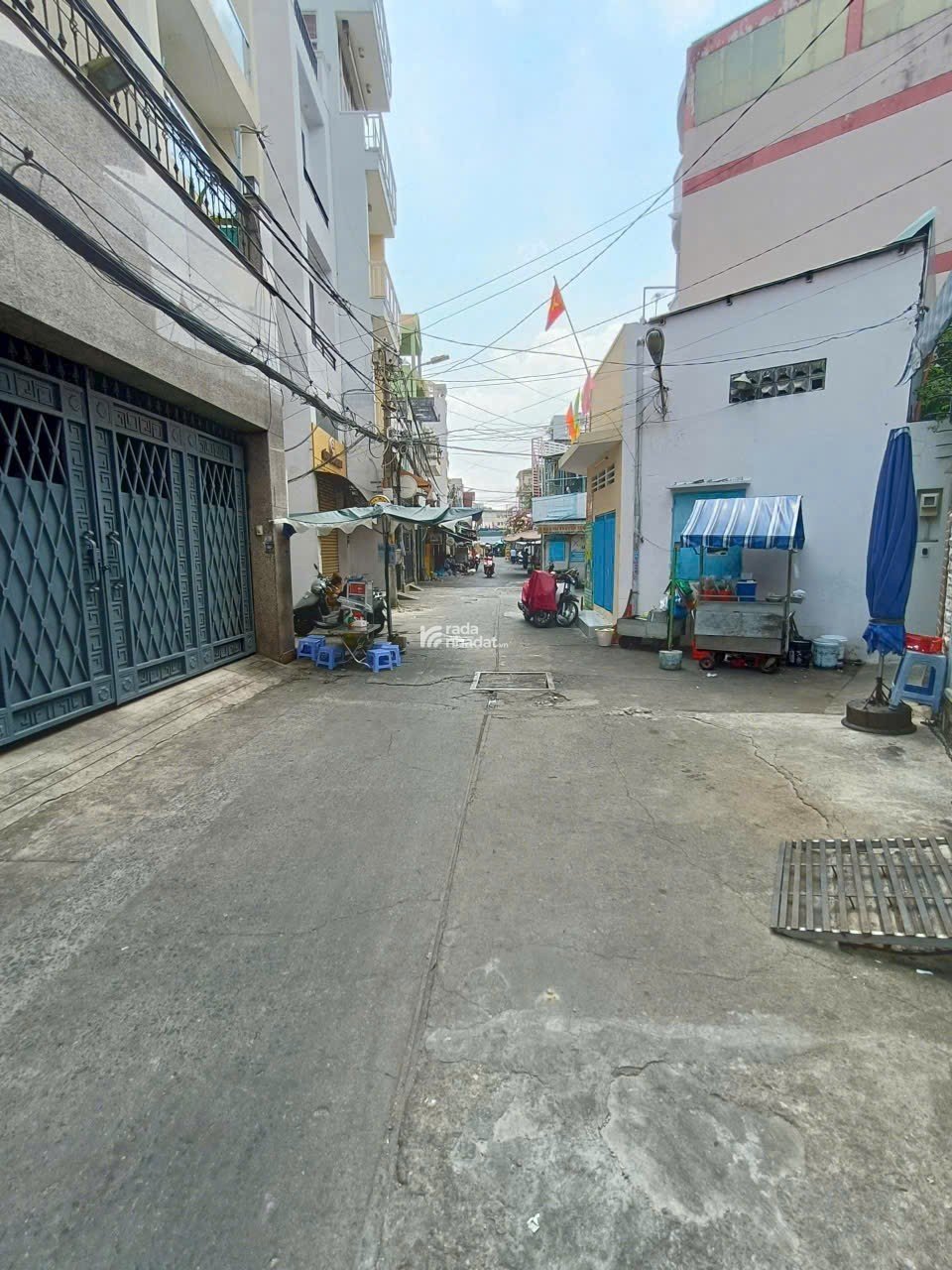 **BÁN NHÀ HẺM LÊ VĂN SỸ QUẬN 3**