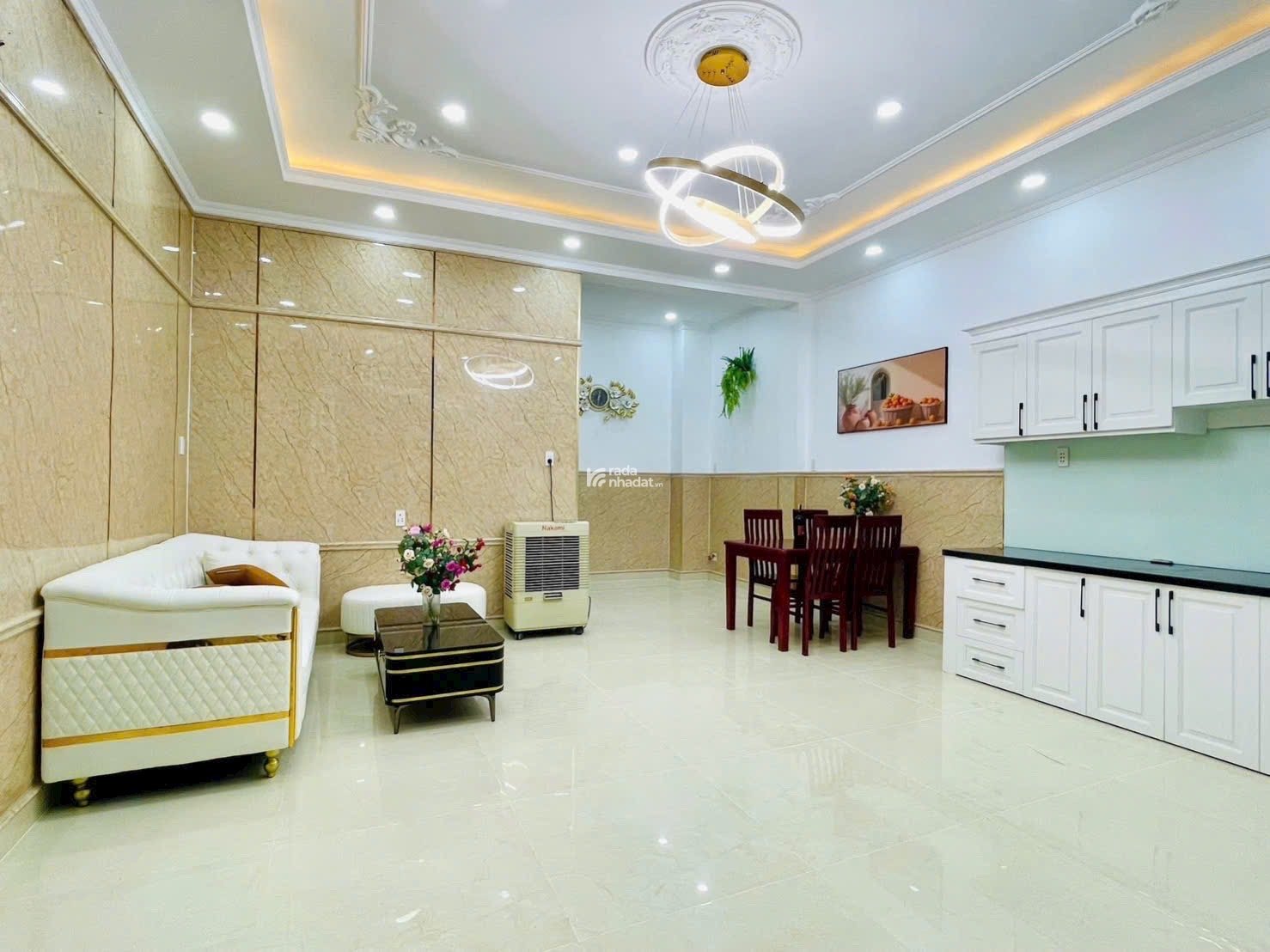 Siêu Phẩm Nhà 3 Tầng- Gần CV Làng Hoa Gò Vấp- 3 Tầng - Full Nội Thất - Chỉ 6.59 Tỷ