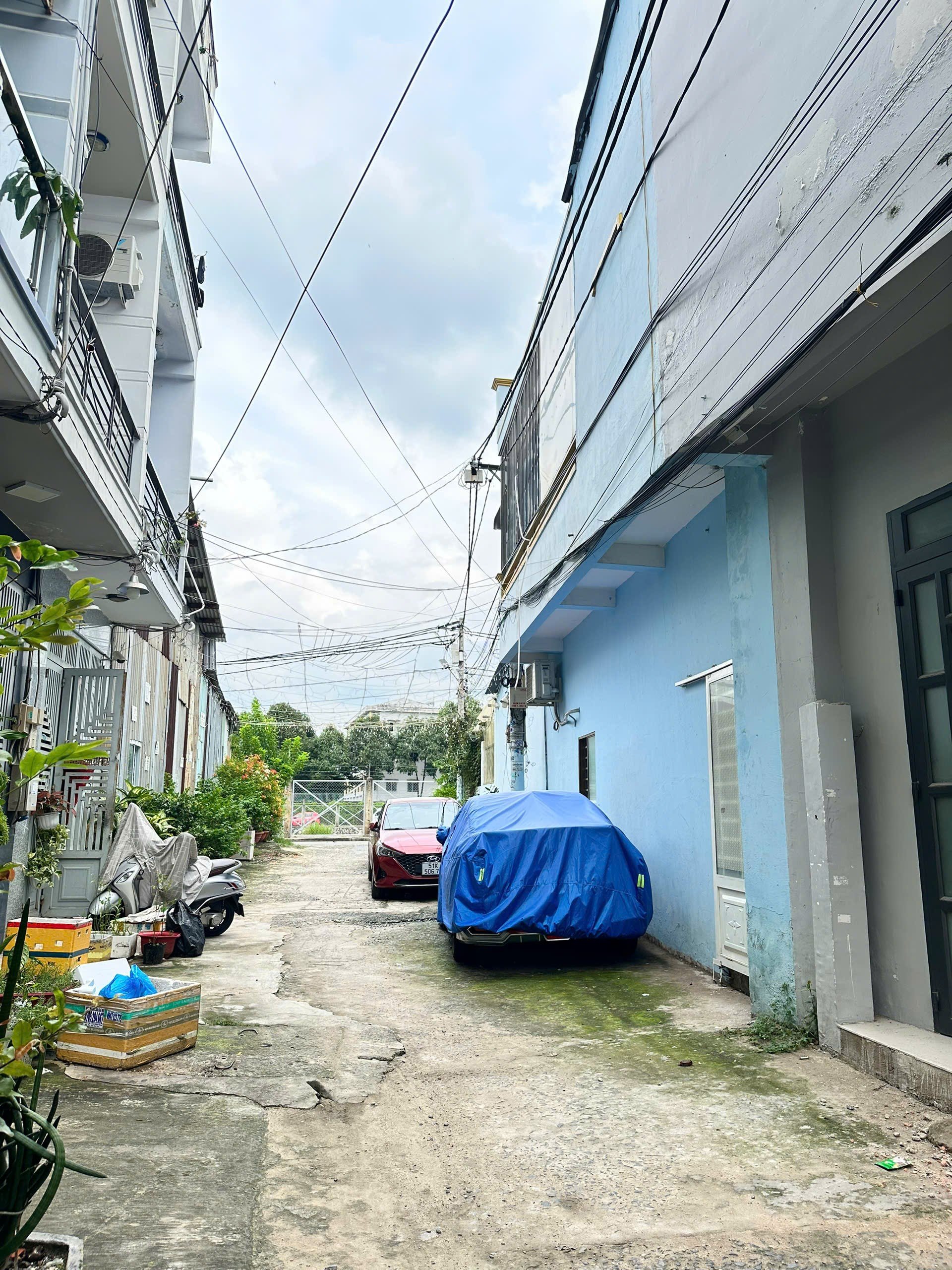 Bán Nhà xe hơi đỗ cửa, 40m2, 4PN, P15, Quận 8, Chỉ 3,3 Tỷ