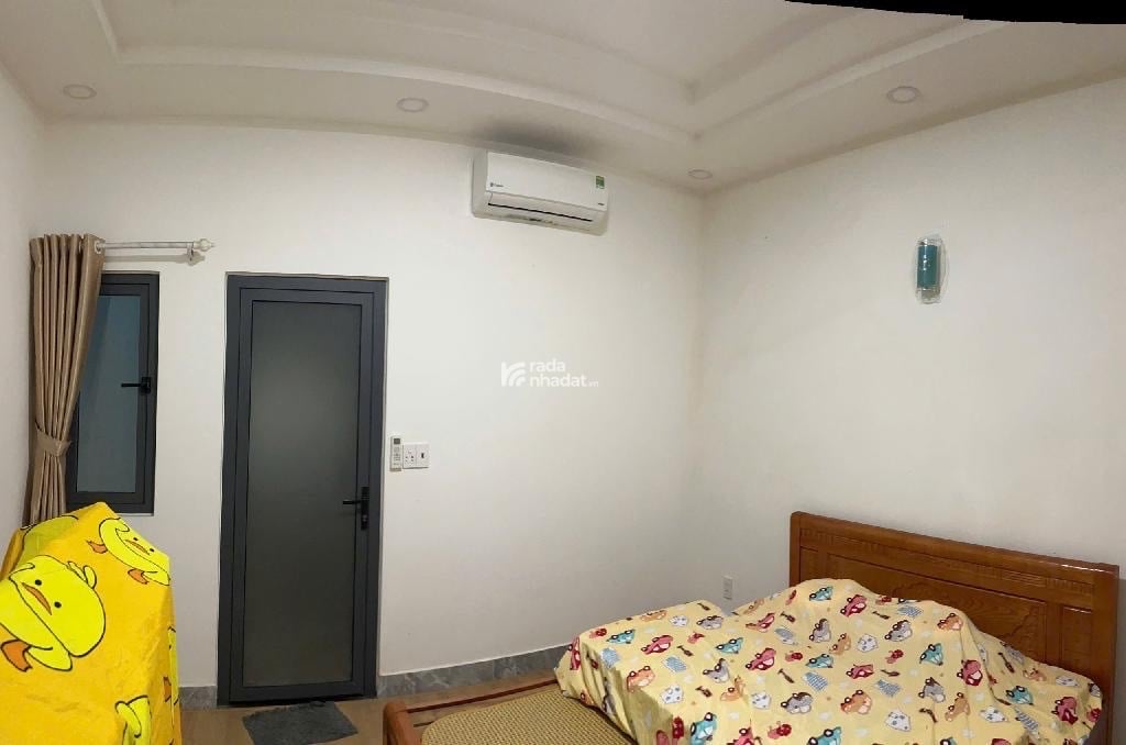 Bán nhà khu phân lô đòng bộ bình hưng hó B