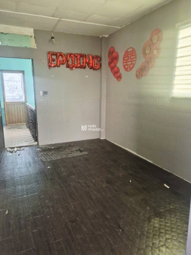 BÁN NHÀ PHẠM VĂN CHÍ 73M2 5PN 6.X TỶ GẦN CHỢ BÌNH TIÊN QUẬN 6 KHU NGƯỜI HOA Ở ĐÔNG