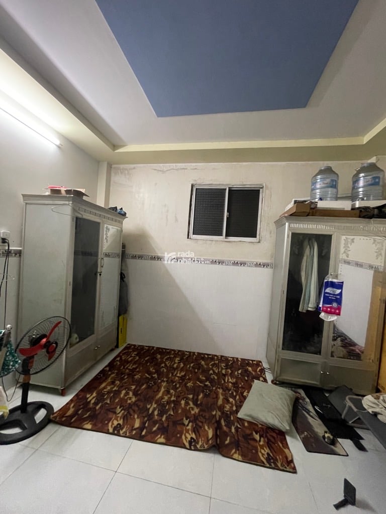 BÁN NHÀ LÊ ĐÌNH CẨN BÌNH TÂN 68M2 3 TẦNG BTCT 3.75 TỶ 4PN SÁT CHỢ TÊN LỬA