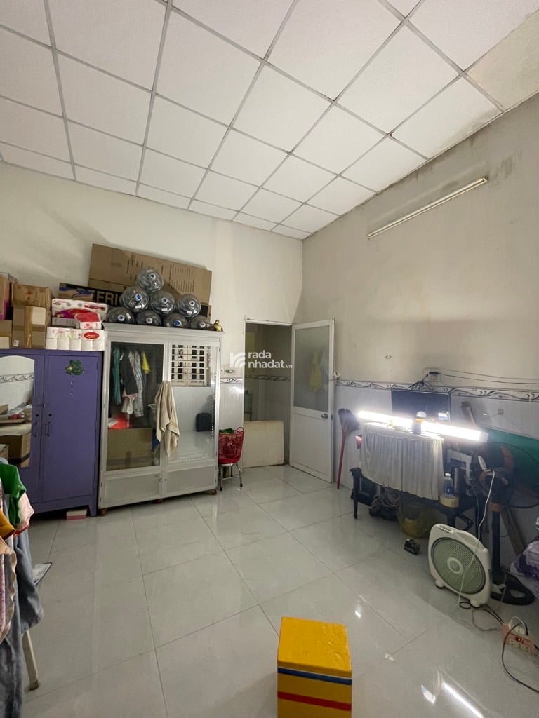 BÁN NHÀ LÊ ĐÌNH CẨN BÌNH TÂN 68M2 3 TẦNG BTCT 3.75 TỶ 4PN SÁT CHỢ TÊN LỬA