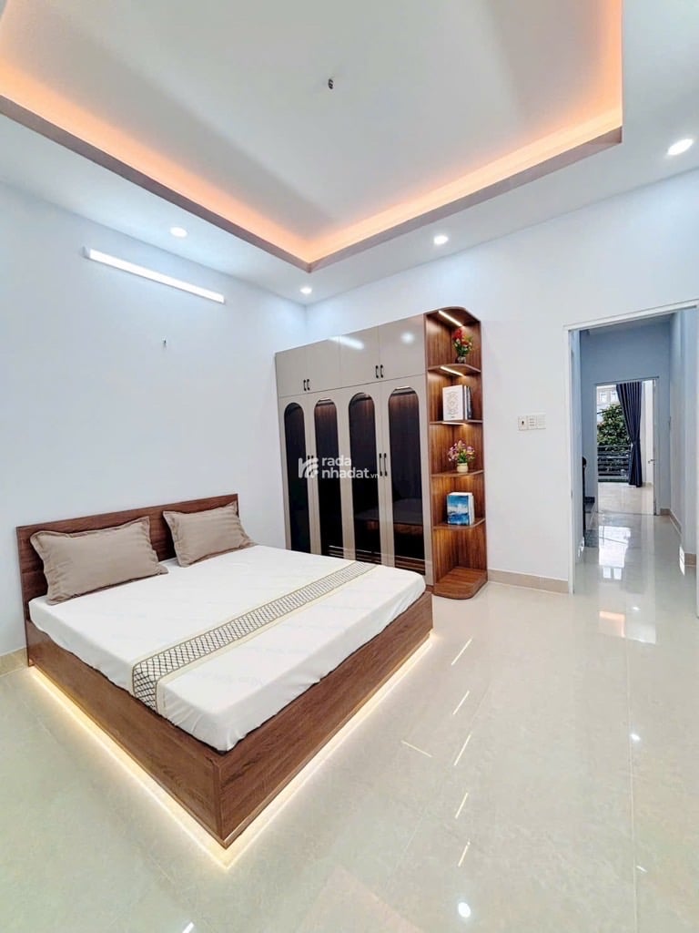 HƯƠNG LỘ 2 - GIÁP TÂN PHÚ - NHÀ MỚI ĐẸP 3 TẦNG - 60M2 - 4x15M - SỔ ĐẸP HOÀN CÔNG ĐỦ - HẺM ĐẸP XE TẢ