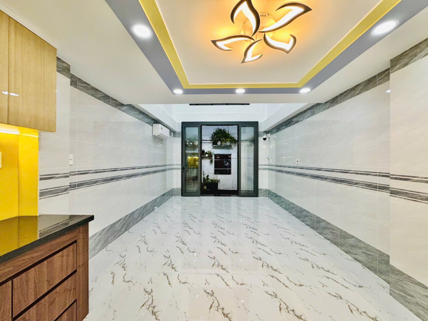 Bán gấp nhà Vũ Tùng, Phường 3, Bình Thạnh, Giá 2 tỷ 850, Diện tích 55m2
