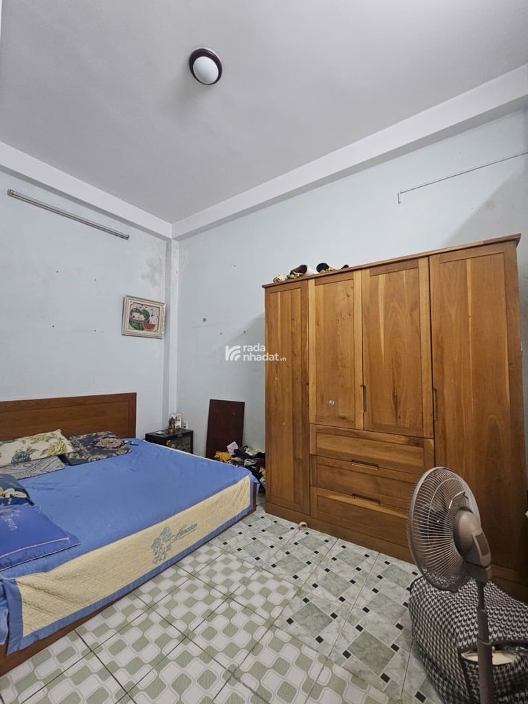 HẺM XE HƠI SÁT MT VĂN CHUNG, TÂN BÌNH, 73M2 CÓ KC Ở NGAY. GIẢM 350TR CHỈ CÒN 11T TL 
