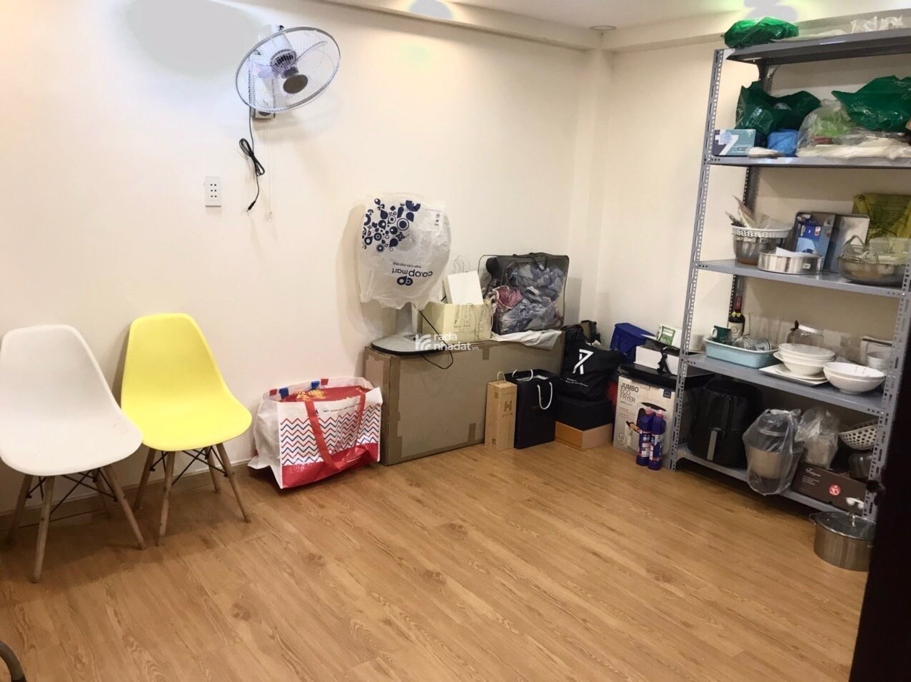 NHÀ ĐẸP 3 TẦNG - KHU VIP CHỢ PHẠM VĂN HAI- 3P QUA LÊ THỊ RIÊNG -Q10 - 4 PHÒNG NGỦ - 3 WC- 32M2