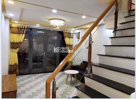 NHÀ ĐẸP 3 TẦNG - KHU VIP CHỢ PHẠM VĂN HAI- 3P QUA LÊ THỊ RIÊNG -Q10 - 4 PHÒNG NGỦ - 3 WC- 32M2