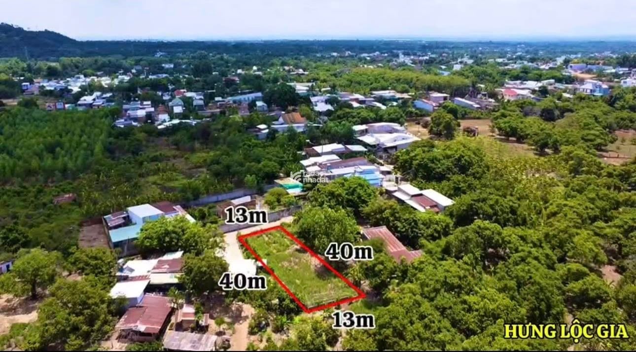 Bán nhanh lô đất  thị trấn Gia Ray cách Hoàng Đình Thương 200 m View cáp treo núi Chứa Chan