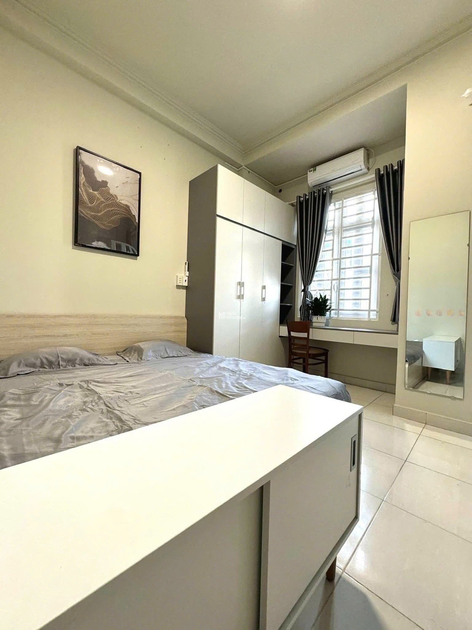 CẦN VỐN!!! Chủ bán GẤP nhà Nguyễn Văn Thương P25 Bình Thạnh, giá 4TY3, SHR, an ninh