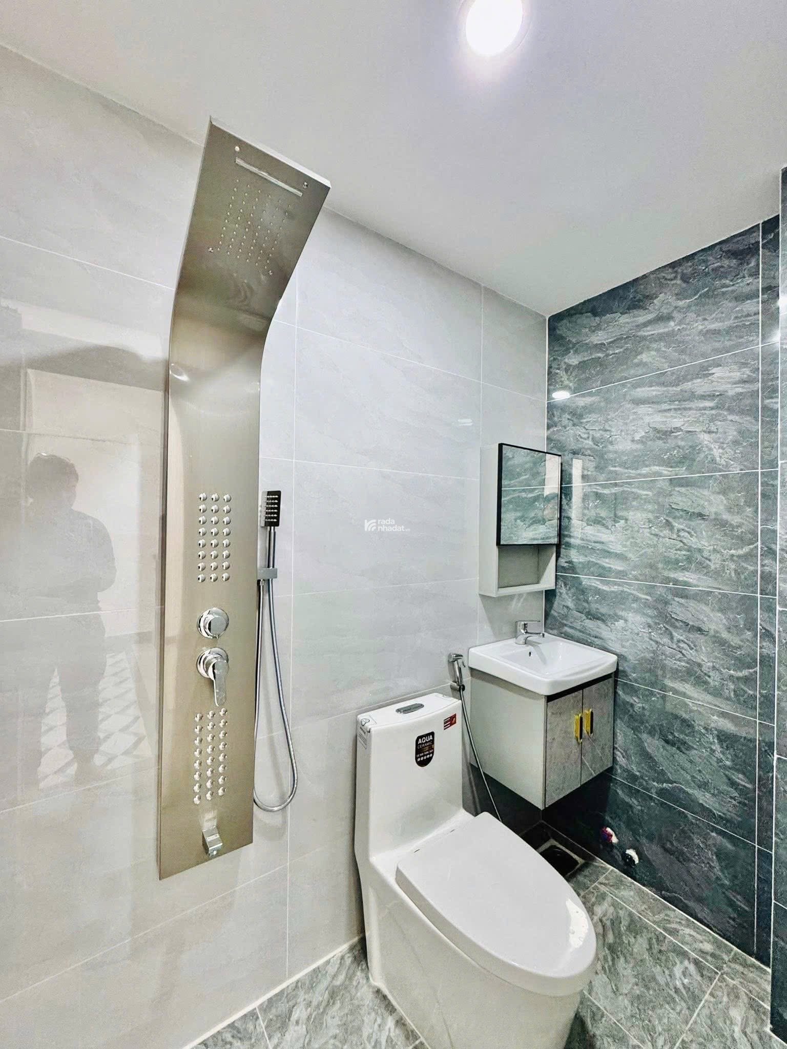 BÁN NHÀ KDC ĐỒNG BỘ - 4.4x10 - NHÀ MỚI FULL NỘI THẤT - CHỈ 5.850 TỶ TL