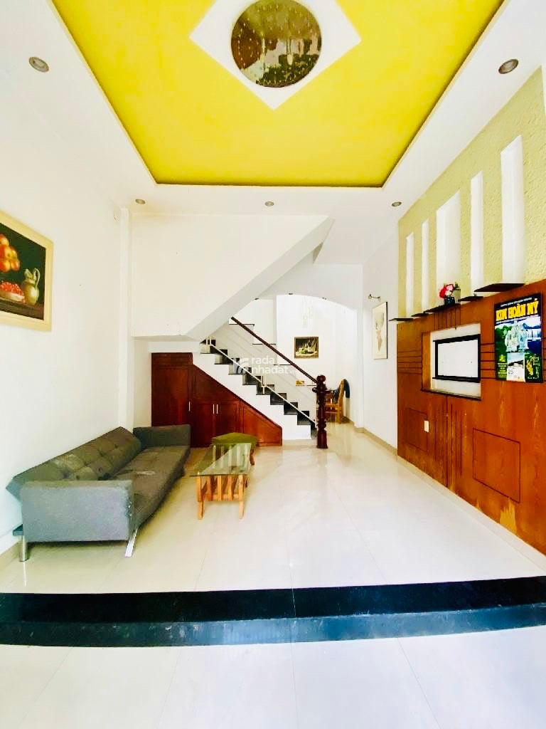 Bán Gấp Nhà Hẻm Xe Hơi Âu Cơ 3 Tầng Đẹp Vào Ở Ngay