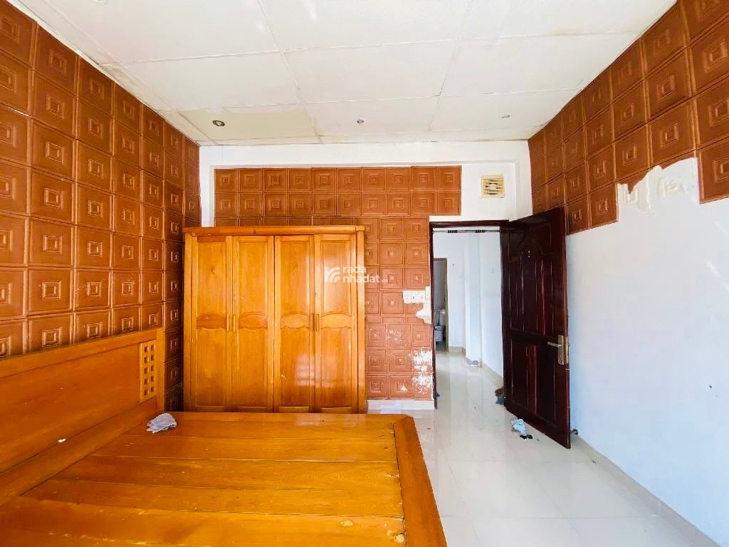 Bán Gấp Nhà Hẻm Xe Hơi Âu Cơ 3 Tầng Đẹp Vào Ở Ngay