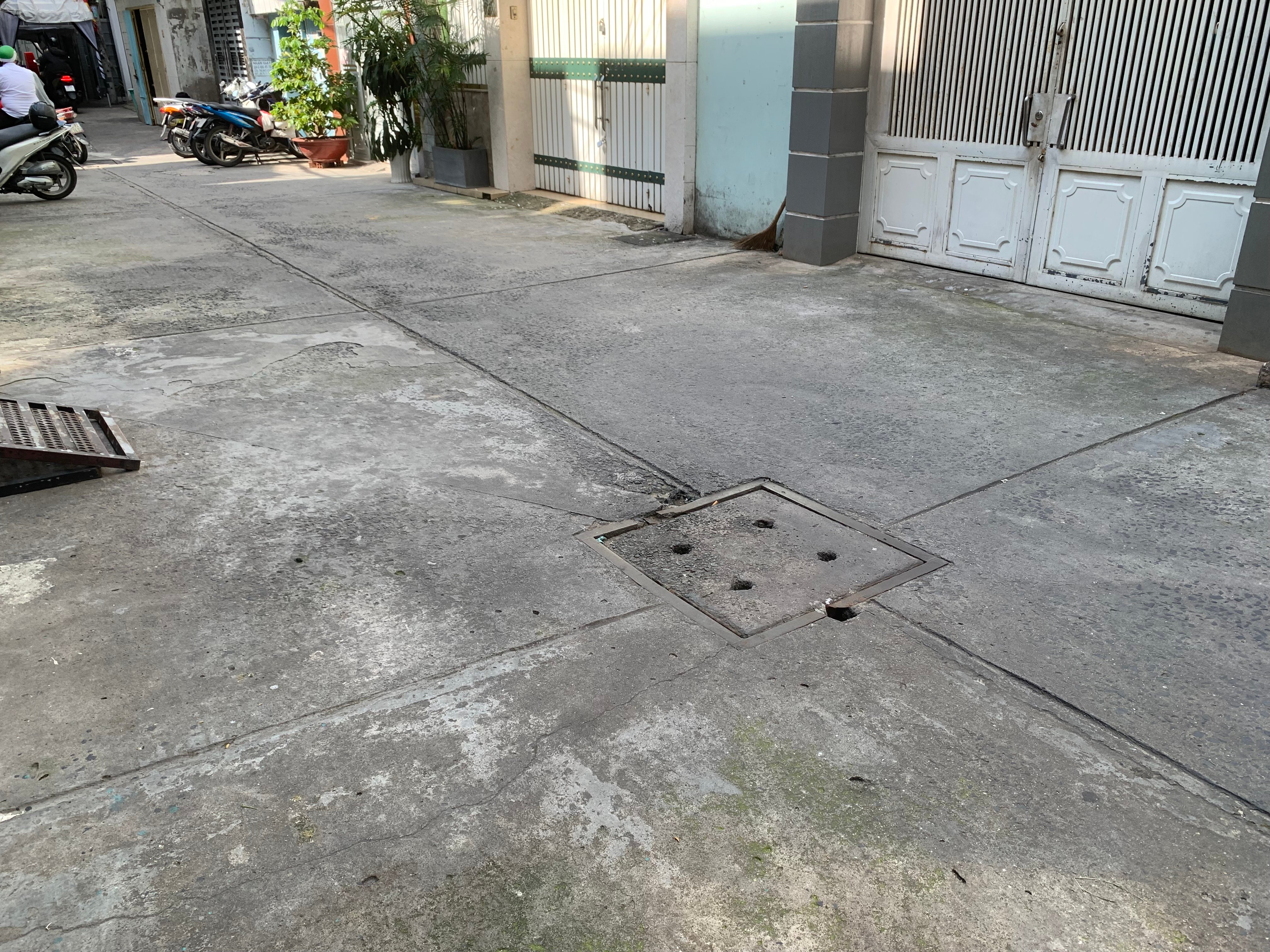 Bán Nhà đẹp, giá tốt, khu vực an ninh 338/xx An Dương Vương P. Chợ quán. TP. HCM - giá 20tỷ