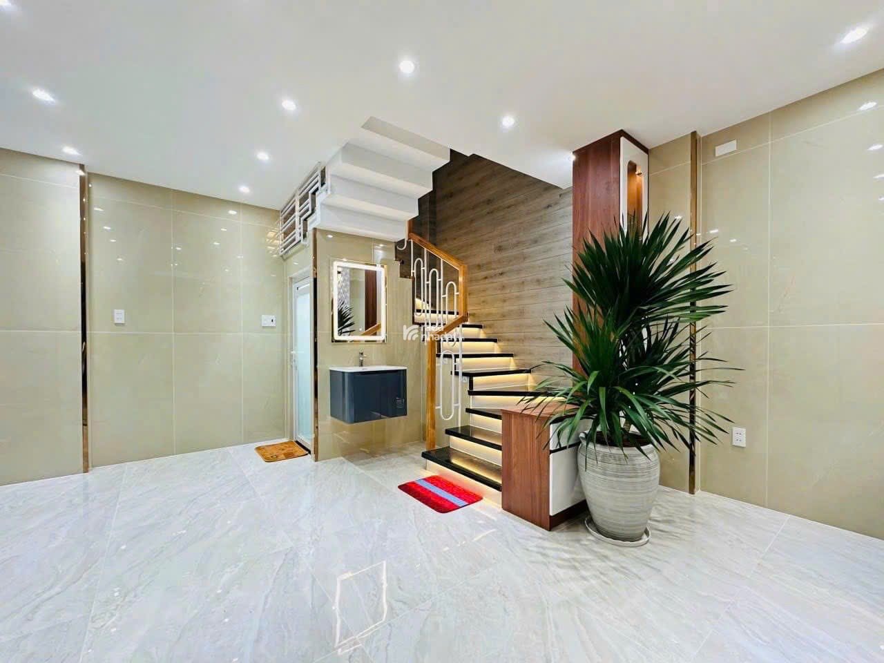 Bán nhà giá mềm Phan Đăng Lưu, P.3, Q.Phú Nhuận, 3,1 tỷ, 1 trệt 2 lầu, tiện ích đầy đủ, sổ riêng