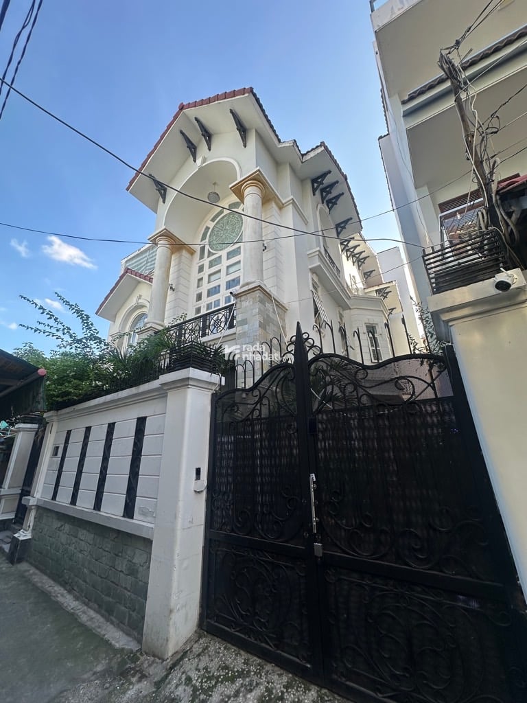 Bán Biệt Thự Giá Tốt - DT Khủng Ngay Lê Trực - Hoàng Hoa Thám - Phan Đăng Lưu - Sát Mặt Tiền