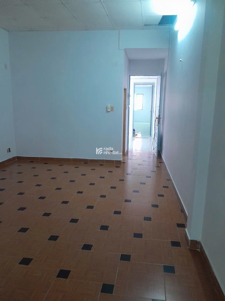 GẦN MẶT TIỀN – KHU CHỢ VẢI – HẺM TẢI THÔNG – NHÀ CŨ BTCT – NỠ HẬU - ĐANG CHO THUÊ 15 TR/TH