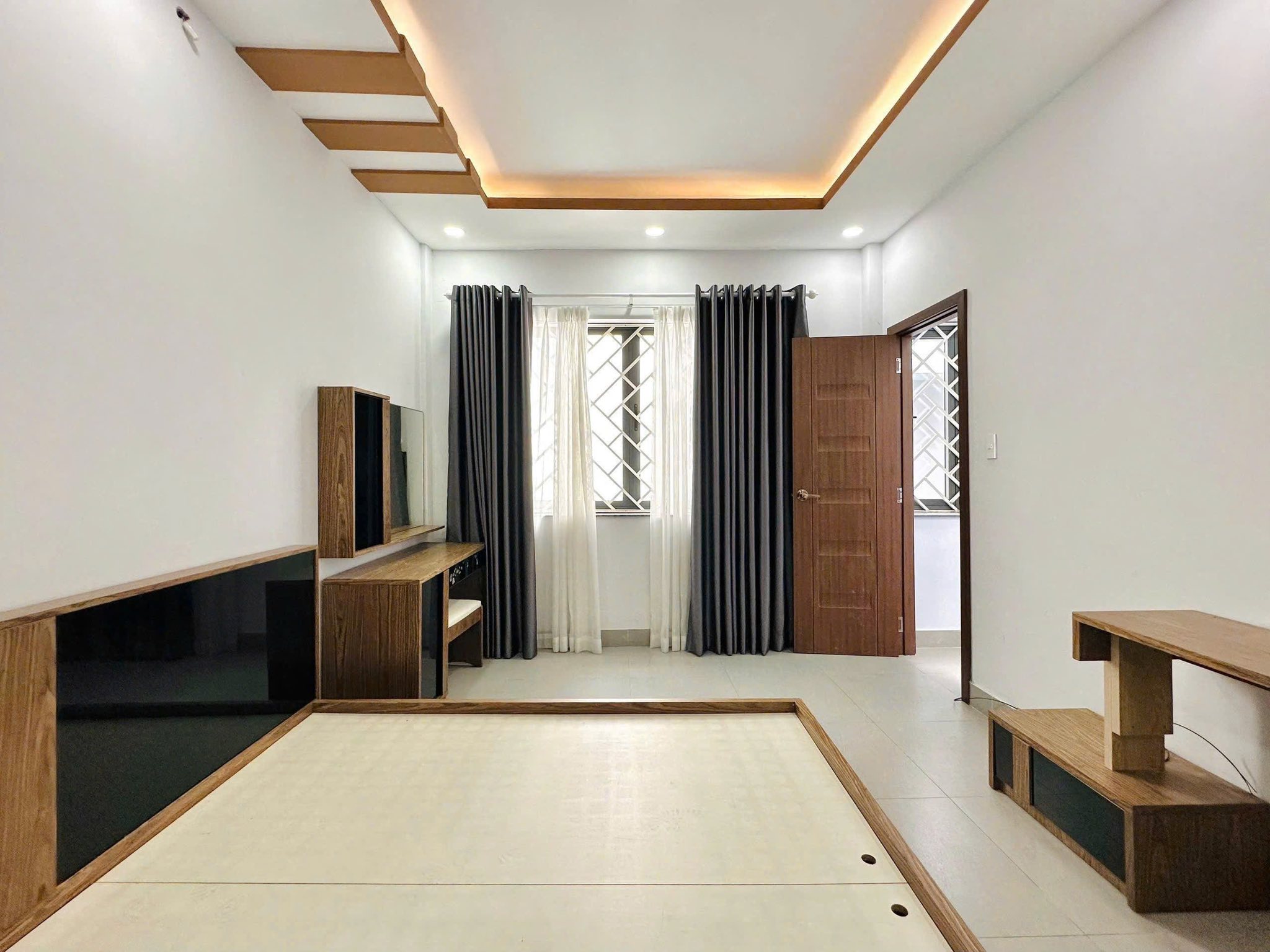 Chính chủ cần bán gấp nhà Cách Mạng Tháng 8, Phường 11, Quận 3, Giá 3 tỷ 185 / 45m2 