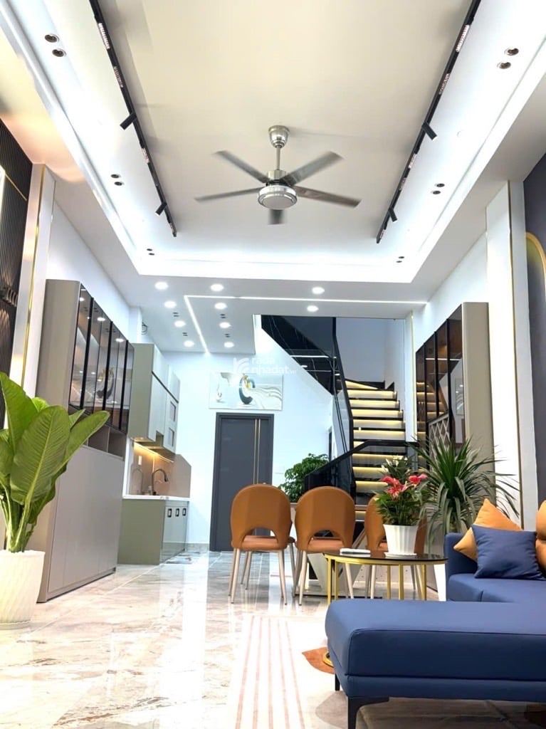 Bán nhà gần lê trọng tấn phạm đăng giảng bình hưng hoà