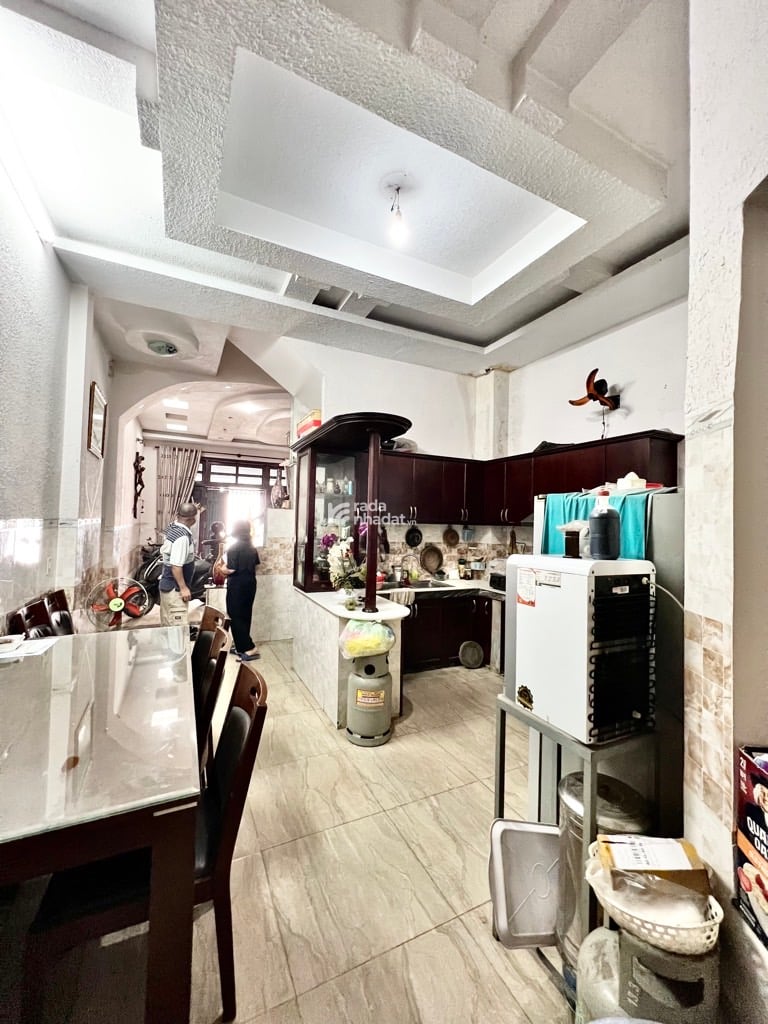 NGAY AEMON MAILL, MTKD LÝ TUỆ, TÂN PHÚ, 64M2 TIỆN CẢI TẠO MỚI. GIẢM 550TR CHỈ 9T