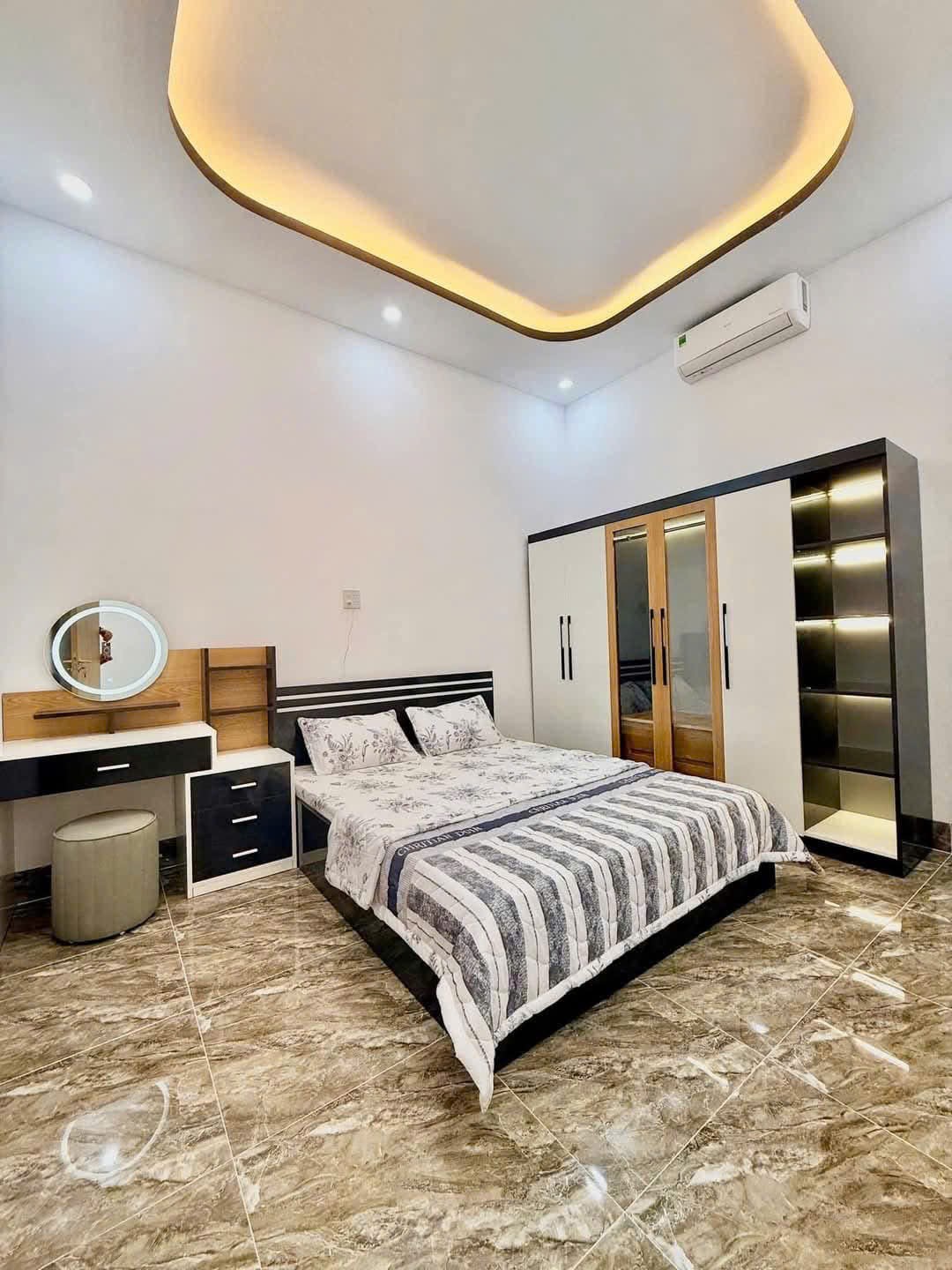 BÌNH CHÁNH – NHÀ ĐẸP GIÁ TỐT, BỎ LÀ TIẾC! 