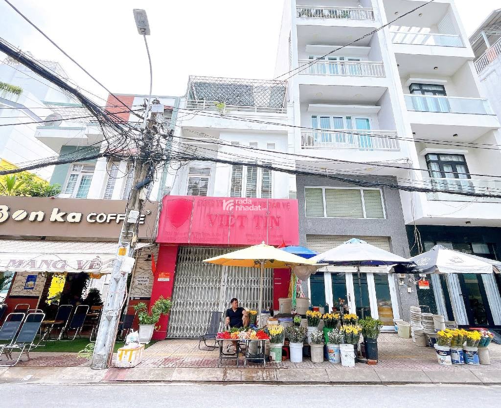 NGAY KHU VIP TÂN THÀNH, MẶT TIỀN THỐNG NHẤT, TÂN PHÚ, 65M2 HIẾM CÓ. GIẢM 550TR CHỈ 13.5T TL TỐT