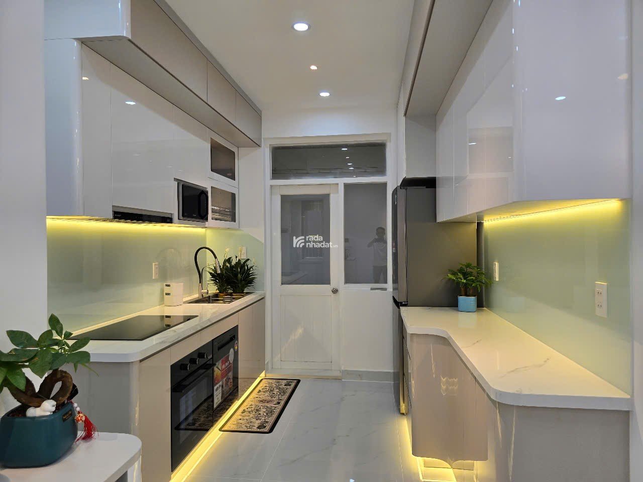 Cho thuê căn hộ Sky garden 3, PMH, Q7, 2PN nhà mới đẹp, giá chỉ 21 triệu 