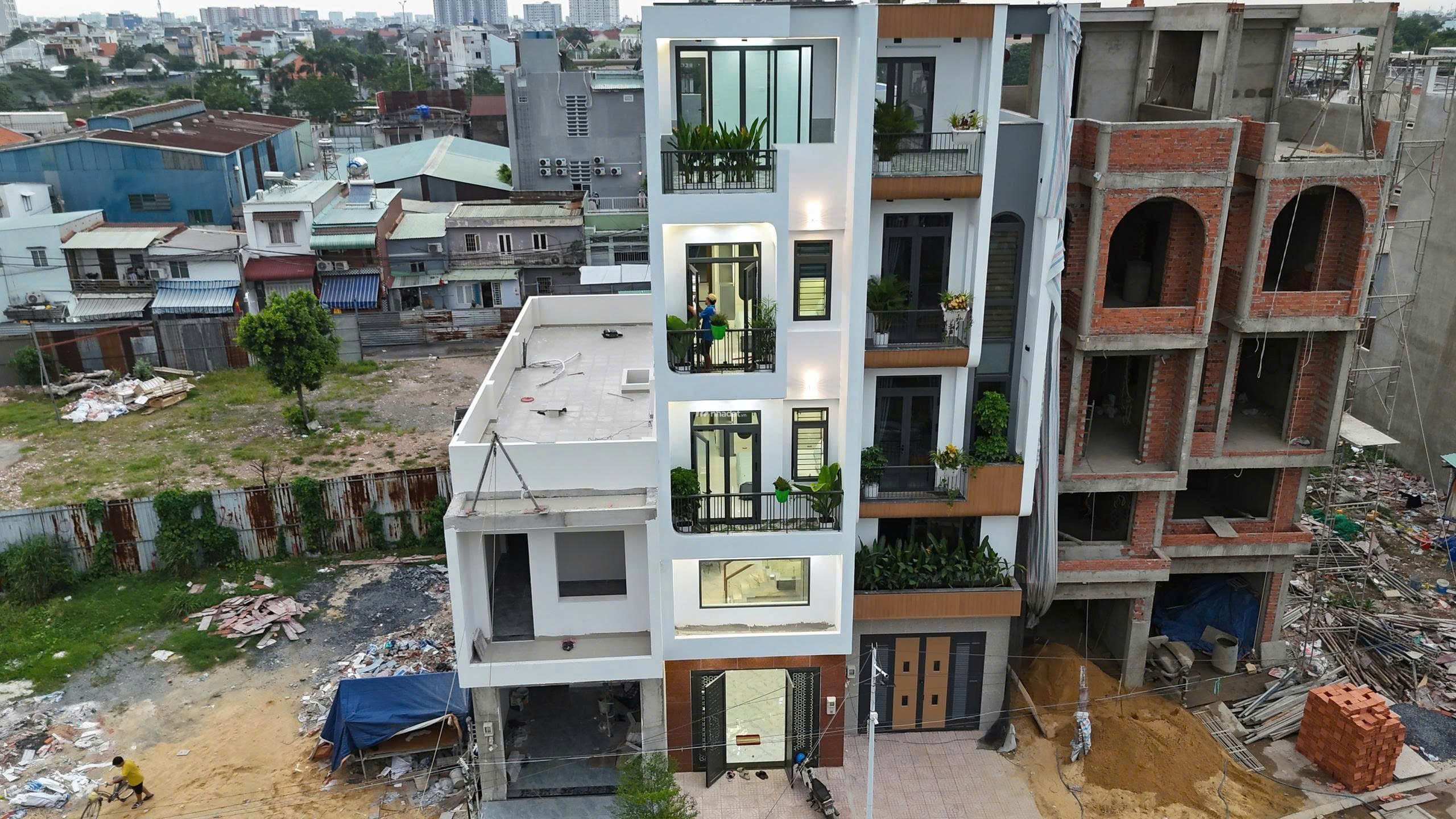 NHÀ PHỐ KDC CAO CẤP - CÔNG VIÊN 20M - CẦU CẢ BỐN 6.X TỶ