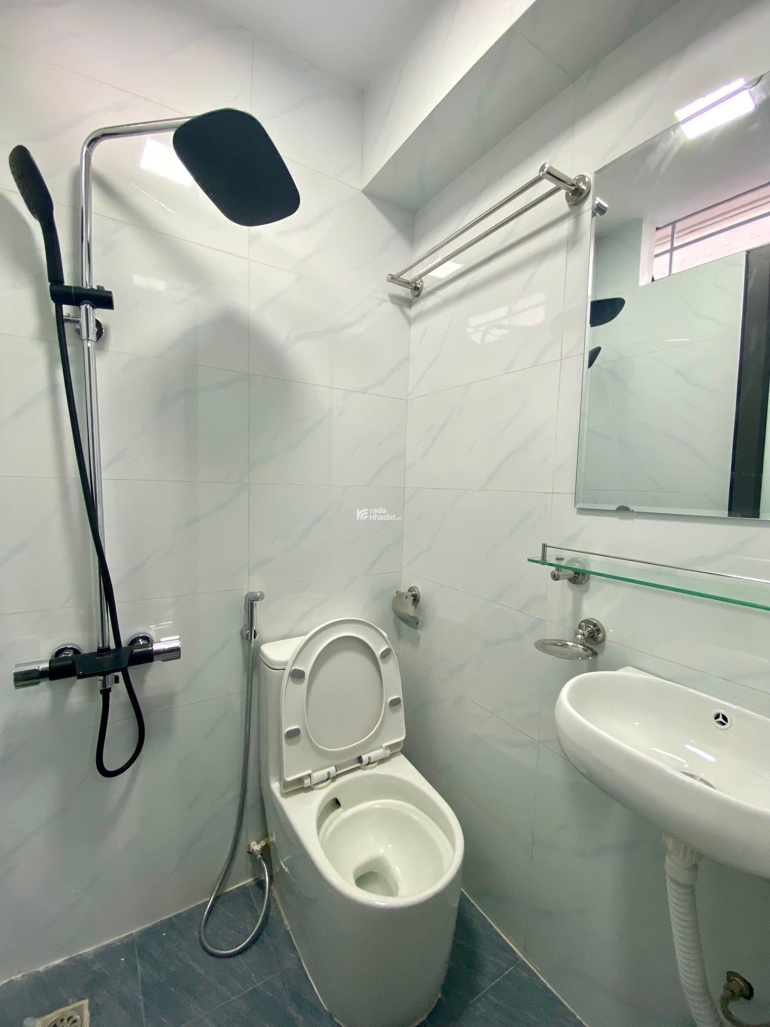Bán căn hộ 30T Nam Trung Yên, 4,8 tỷ, 75m2, 3PN, 2WC - 0988 579 ***