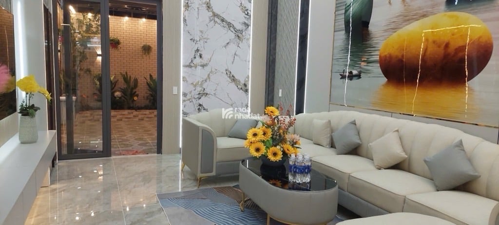  BÁN NHÀ TÂN CHÁNH HIỆP 18A QUẬN 12 - DT 96.3m2 - NHÀ ĐẸP HIỆN ĐẠI FULL NỘI THẤT - CHỈ 7.95 