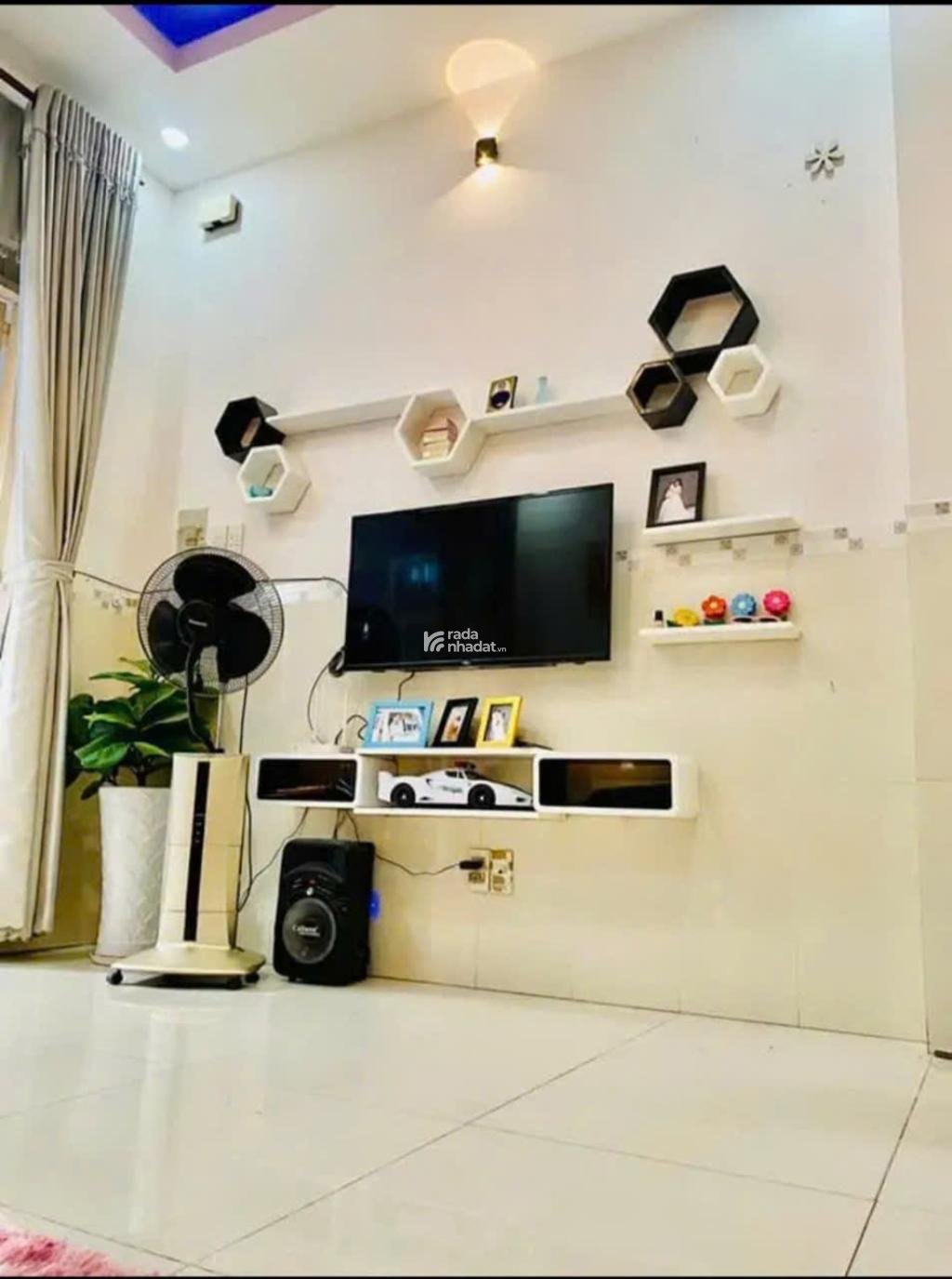 BÁN NHÀ CHIẾN LƯỢC 40M2 3PN 4.X TỶ HẺM XE HƠI THÔNG BÌNH TRỊ ĐÔNG A BÌNH TÂN