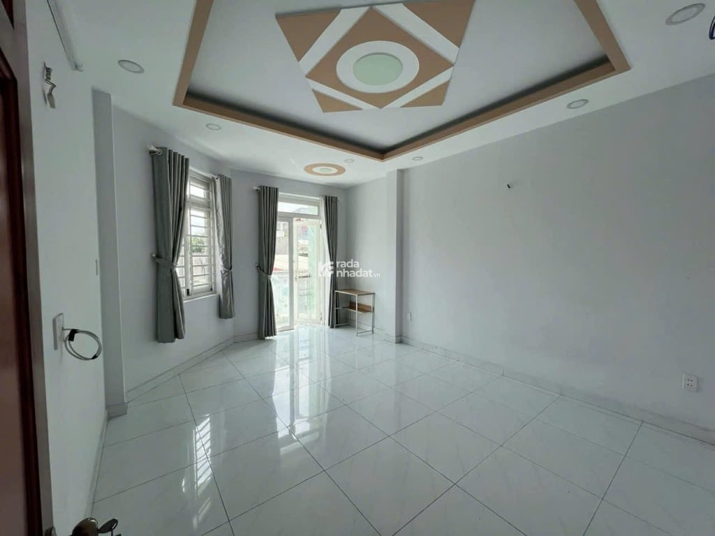 GÓC 2 MẶT TIỀN 5 TẦNG . 66M2 . CHỈ NHỈNH 5 ĐỒNG NHỎ . NGAY KHU LÊ VĂN QUỚI . 