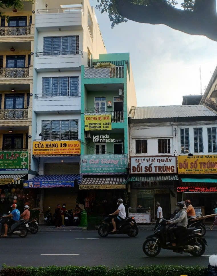  CHO THUÊ MẶT BẰNG MẶT TIỀN CHỢ LỚN QUẬN 5 (TP.HCM)