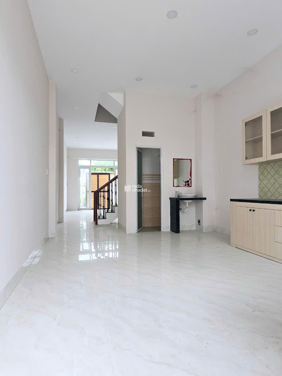 Đường ô tô 6m - Nhà mới 2 tầng 44m2 - Khu dân cư phân lô - 3 phút XL Hà Nội, Metro Suối tiên