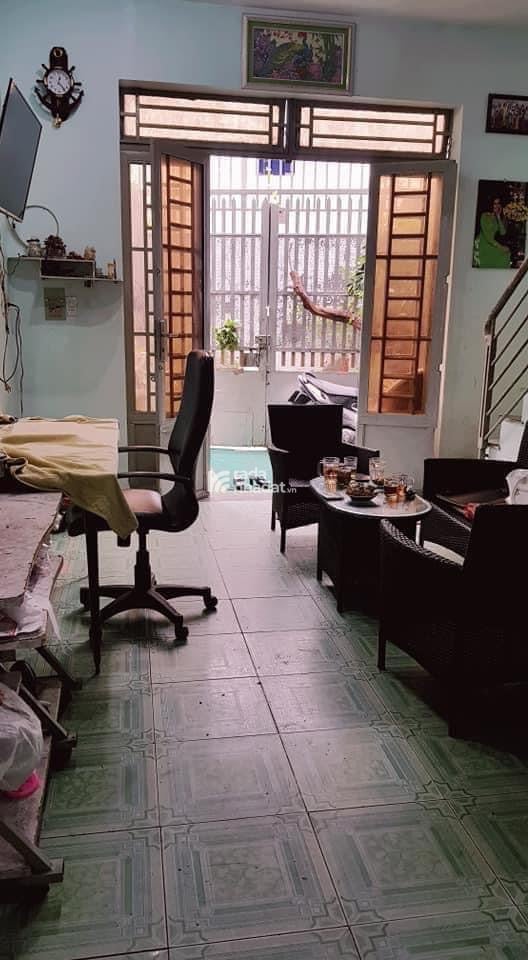 Bán nhà ngay ngã 6 cầu vượt - Nguyễn Văn Nghi Gò Vấp - 48m2 - 4 tầng - 5 tỷ bé xíu