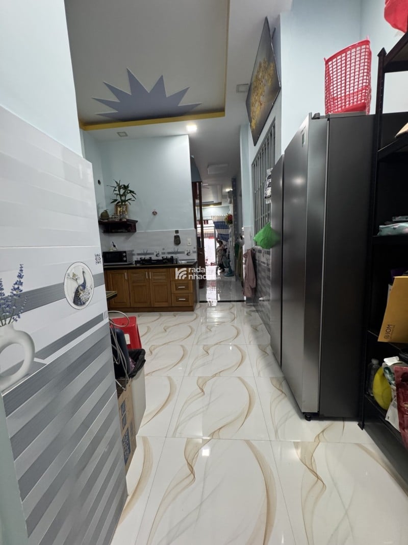 BT, lô góc 68m2 (4 x17)4PN, 5WC, 4 tầng BTCT, 1 trệt, 2 lầu, sân thượng. 5.4 tỷ