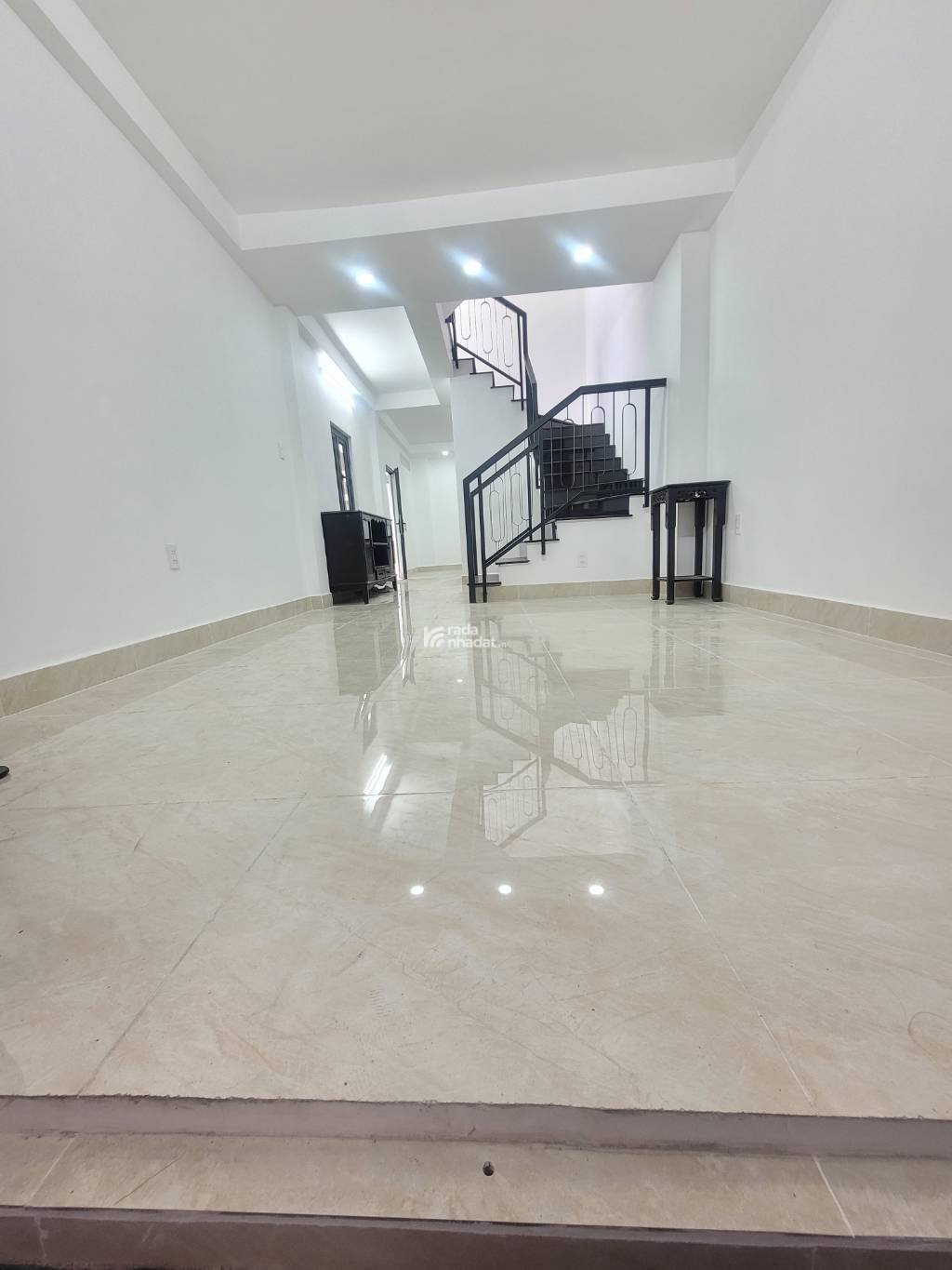 Bán nhà hẻm ô tô Phan Tây Hồ, Phường 7, Phú Nhuận, 3 tầng, giá chỉ 5.9 tỷ