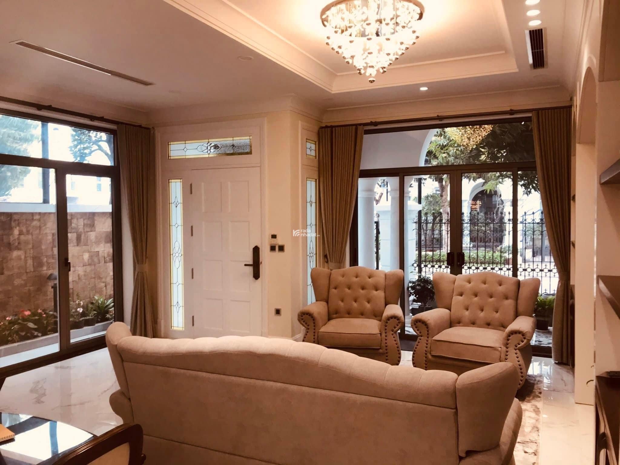 Bán căn hộ 2PN Vinhomes Symphony Riverside Long Biên, view bể bơi, biệt thự đẳng cấp, giá tốt
