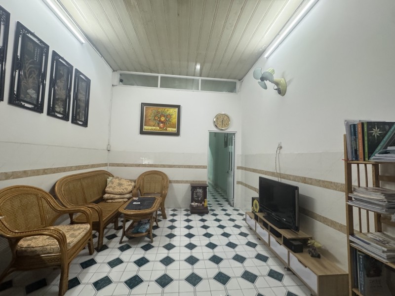 Bán Nhà Ngay Chợ 339 HXH Thông, Trung Tâm Phước Long B, Q9. Giá 5.1 tỷ 