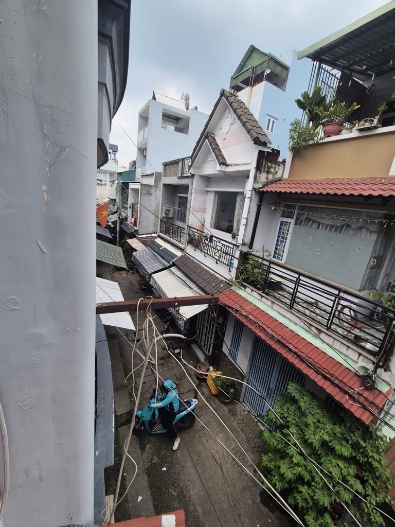 trí: ngay Trương Phước Phan , Lê Văn Quới, Mã Lò , Tỉnh Lộ 10 .. cách Aeon Bình Tân 5p