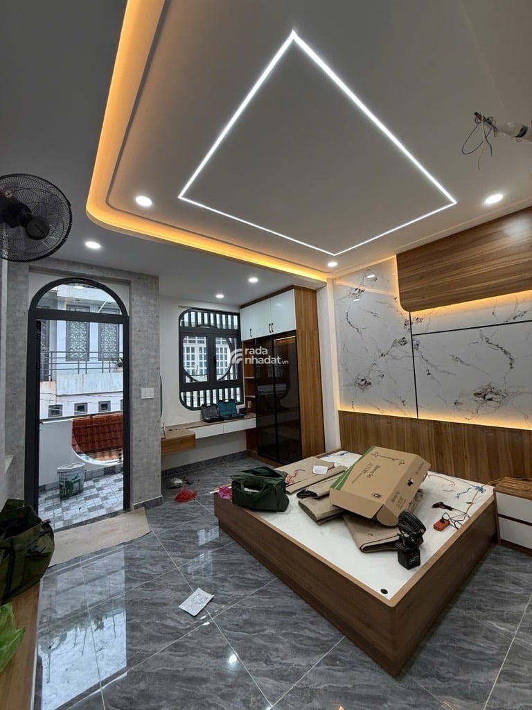 HIẾM - NHÀ XỊN TẠI TÂN PHÚ - GẦN AEON 