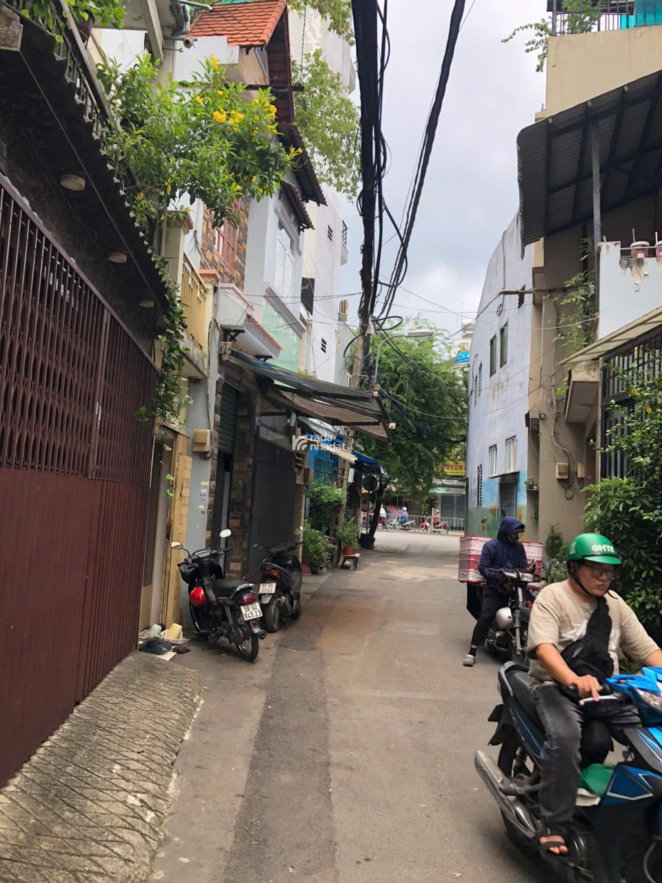 BÁN NHÀ ĐẸP 84M2 SÁT CHỢ BÀ HOM NGANG KHỦNG 8M THU NHẬP 7TR/TH NHỈNH 3 TỶ 