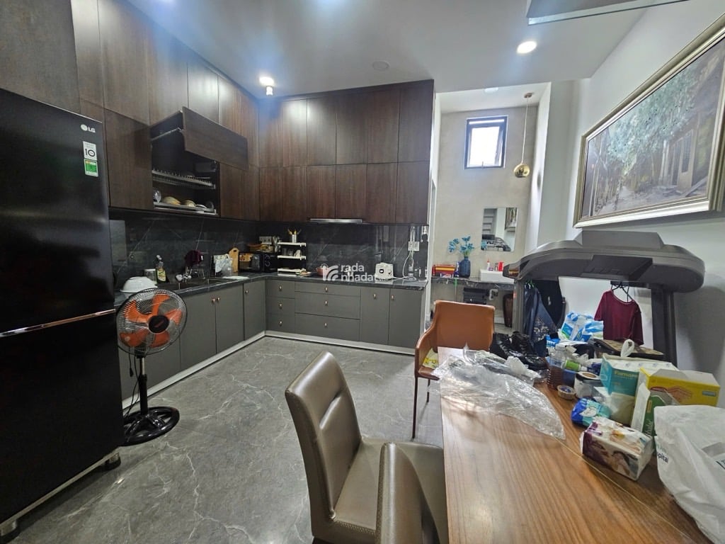 Nhà đẹp, 4x13 sổ vuông, HXH khu Bàu Cát, gần giáo xứ Phú Trung 