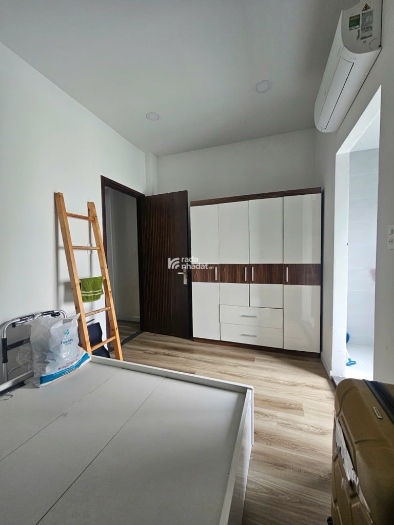 Nhà đẹp, 4x13 sổ vuông, HXH khu Bàu Cát, gần giáo xứ Phú Trung 