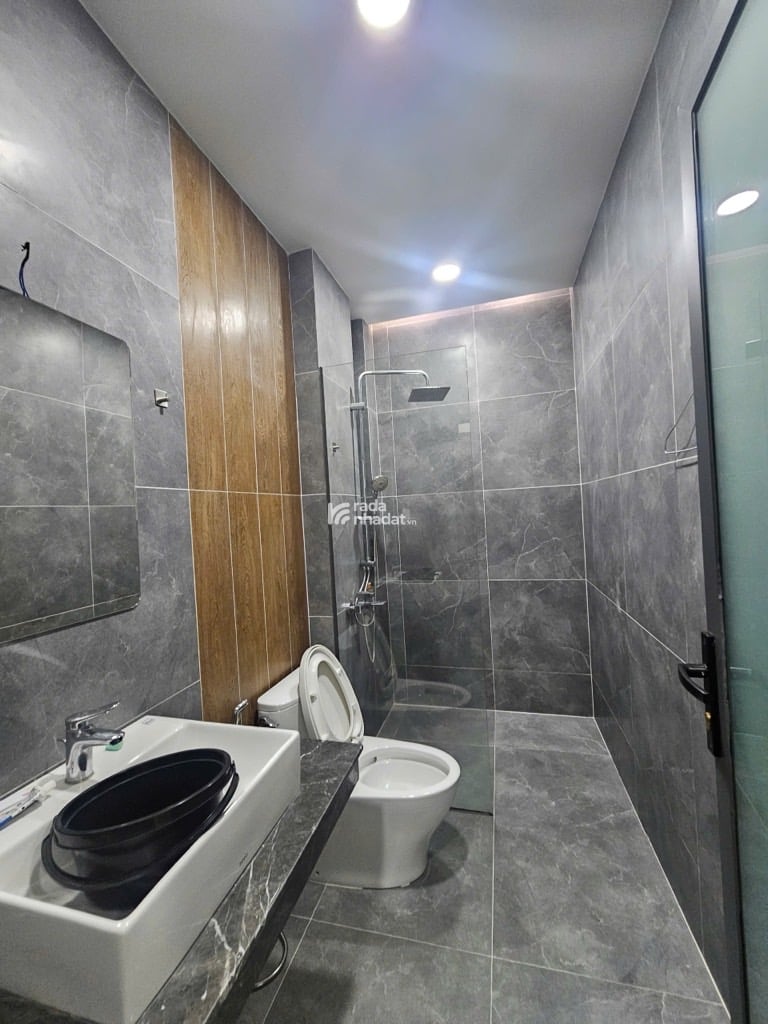 Nhà đẹp, 4x13 sổ vuông, HXH khu Bàu Cát, gần giáo xứ Phú Trung 